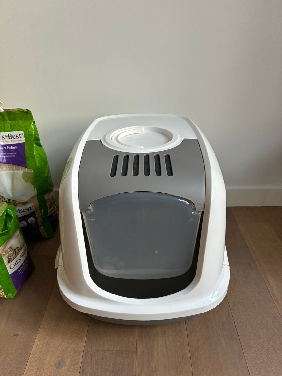 Savic Nestor Jumbo kattenbak XL + 15 kg Cat’s Best Pellets, Ophalen, Zo goed als nieuw, Gesloten