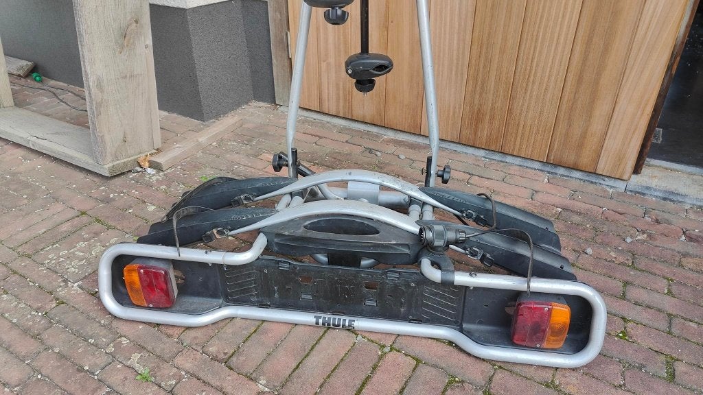 Thule fietsendrager, Autos : Divers, Support d'attelage, Enlèvement, Utilisé, 2 vélos