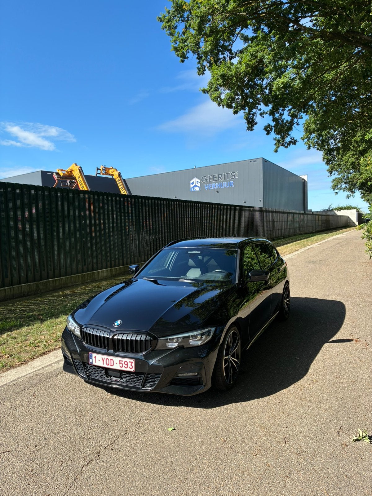 BMW 320D Xdrive, Auto's, BMW, Automaat, Zwart, Particulier, Dealer onderhouden