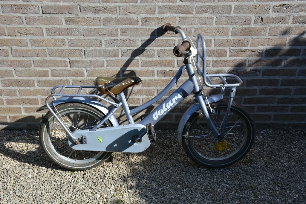 Stevige fiets Volare 16 inch, Fietsen en Brommers, Fietsen | Kinderfietsjes, Gebruikt, 16 tot 20 inch, Zijwieltjes, Terugtraprem