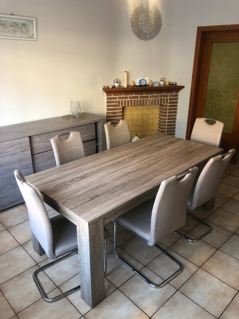 Table à manger en bois gris avec 6 chaises, comme neuve, Maison & Meubles, Salles à manger complètes, Enlèvement, Comme neuf, 4 à 6 chaises