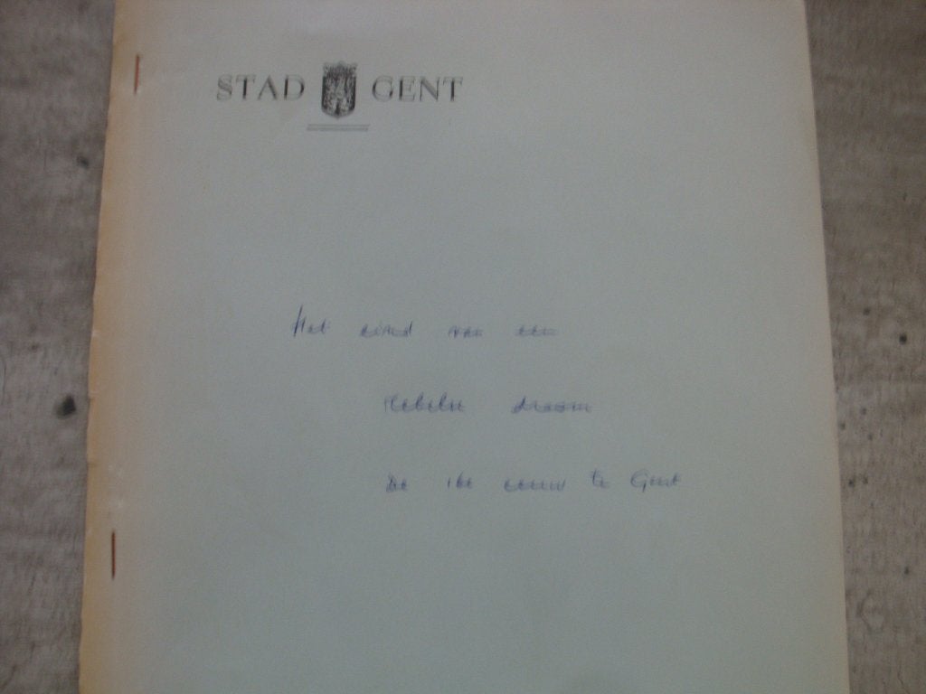 HET EIND VAN EEN REBELSE DROOM, Ophalen of Verzenden, Gelezen