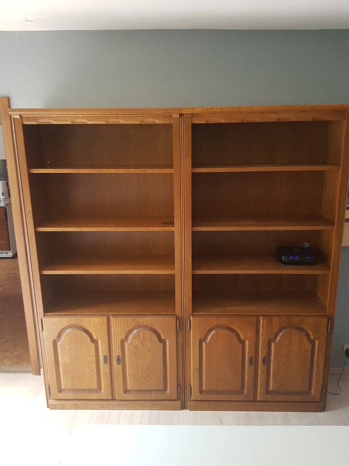 dubbele bibliotheekkast. H: 200cm, D: 36cm, L: 193cm, Ophalen, 150 tot 200 cm, Eikenhout, 150 tot 200 cm