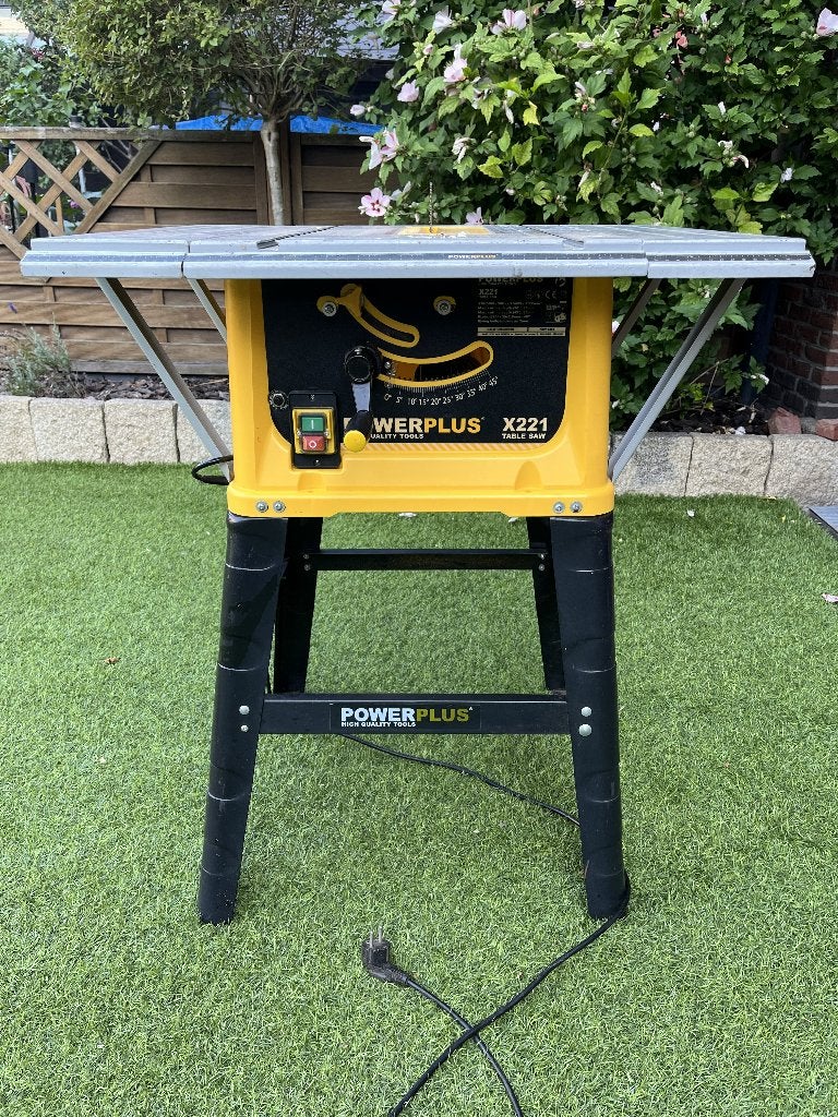 Zaagtafel Powerplus POWX221, Doe-het-zelf en Bouw, Gereedschap | Zaagmachines, Ophalen, Gebruikt, Overige typen, Powerplus