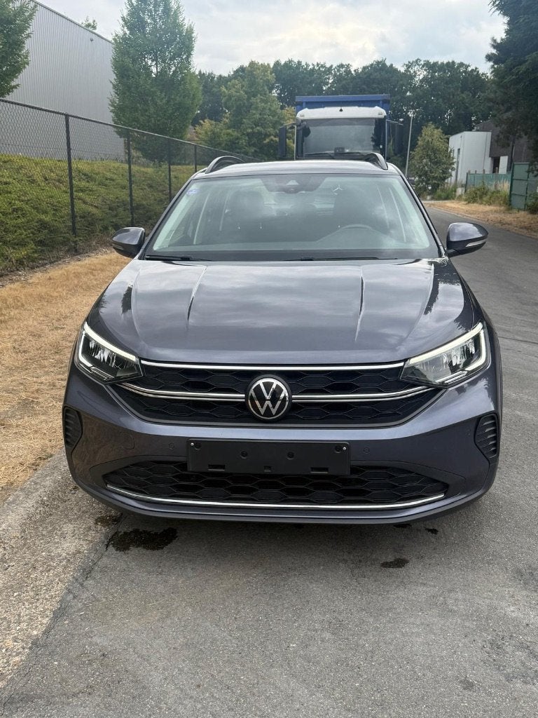 Volkswagen Taigo, Autos, Volkswagen, Argent ou Gris, Achat, Euro 6, Entreprise