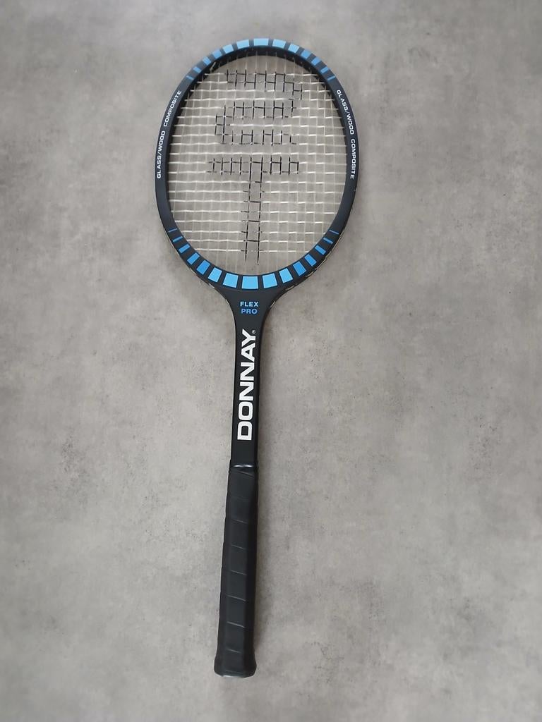 Raquette de tennis Donnay Flex Pro état neuve. Vintage.