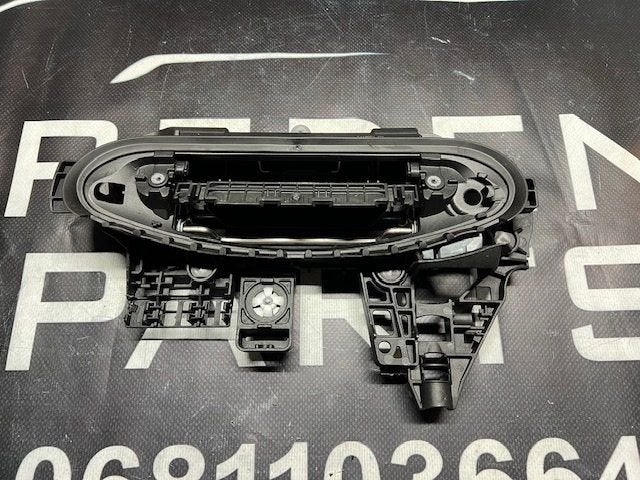 BMW X1 IX1 U11 Buitenhandsgreep Drager LinksAchter 5A68EF102, -, Utilisé, Porte, Gauche