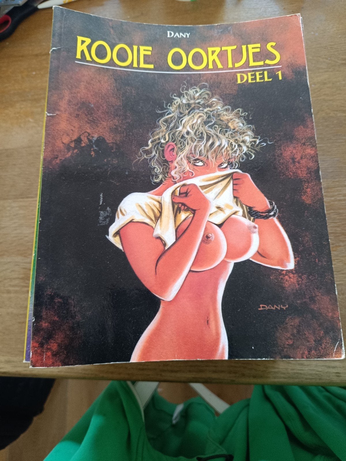 Rooie oortjes, Enlèvement ou Envoi