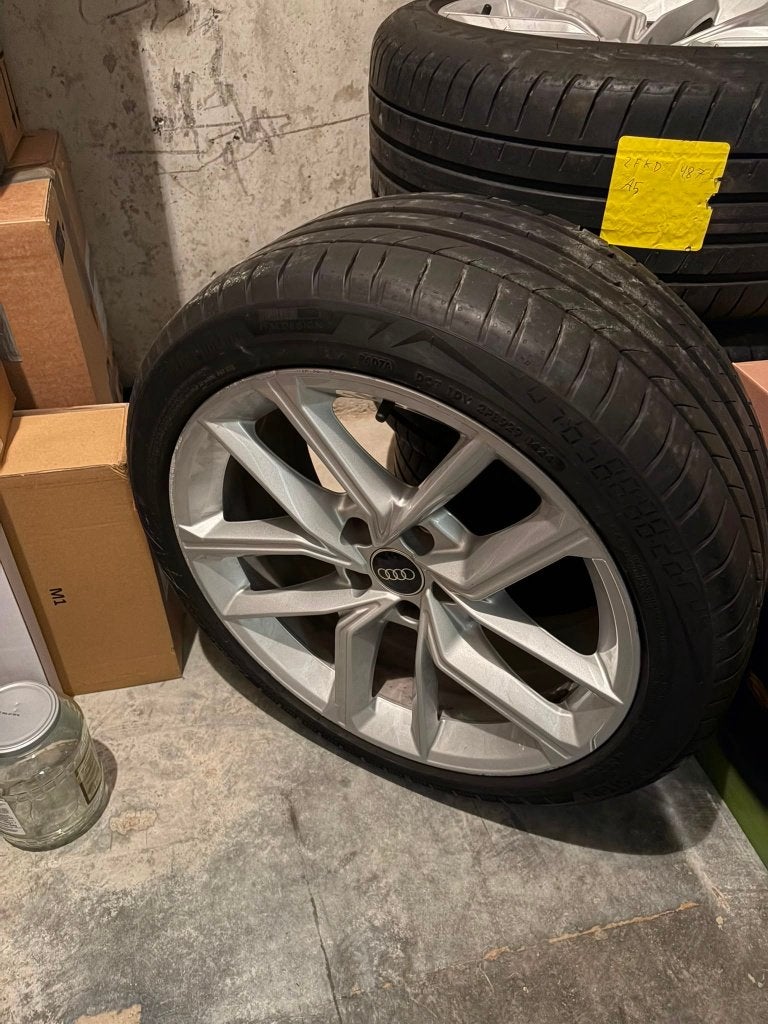 Audi velg + bandenset, Auto-onderdelen, Banden en Velgen, Band(en), Personenwagen, Zomerbanden, Ophalen