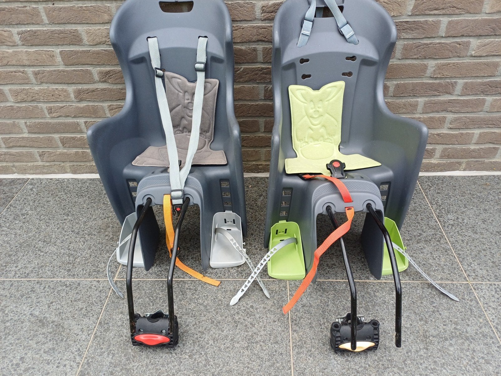 2 kinderzitjes voor op fiets, Ophalen