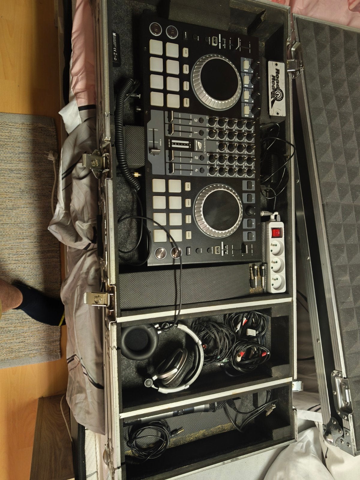 dj controlepaneel jbsysteems met flight case, Muziek en Instrumenten, Ophalen, Zo goed als nieuw, Dj-set, Overige merken