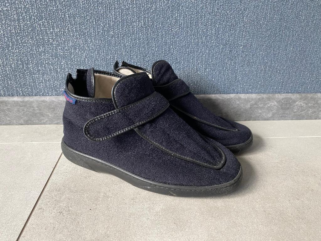 Schoenen met extra steun maat 42, Vêtements | Hommes, Chaussures, Enlèvement, Pantoufles, Porté, Noir