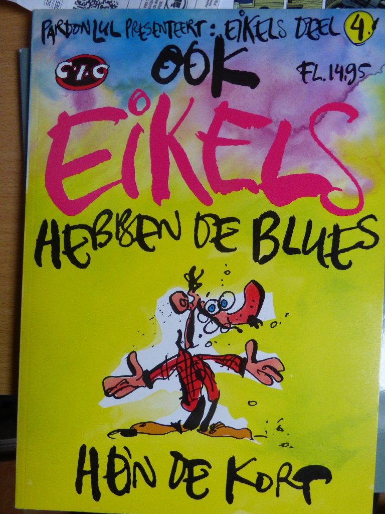 eikels nr 4   ook hebben de bleus ,     softcover, Ophalen of Verzenden
