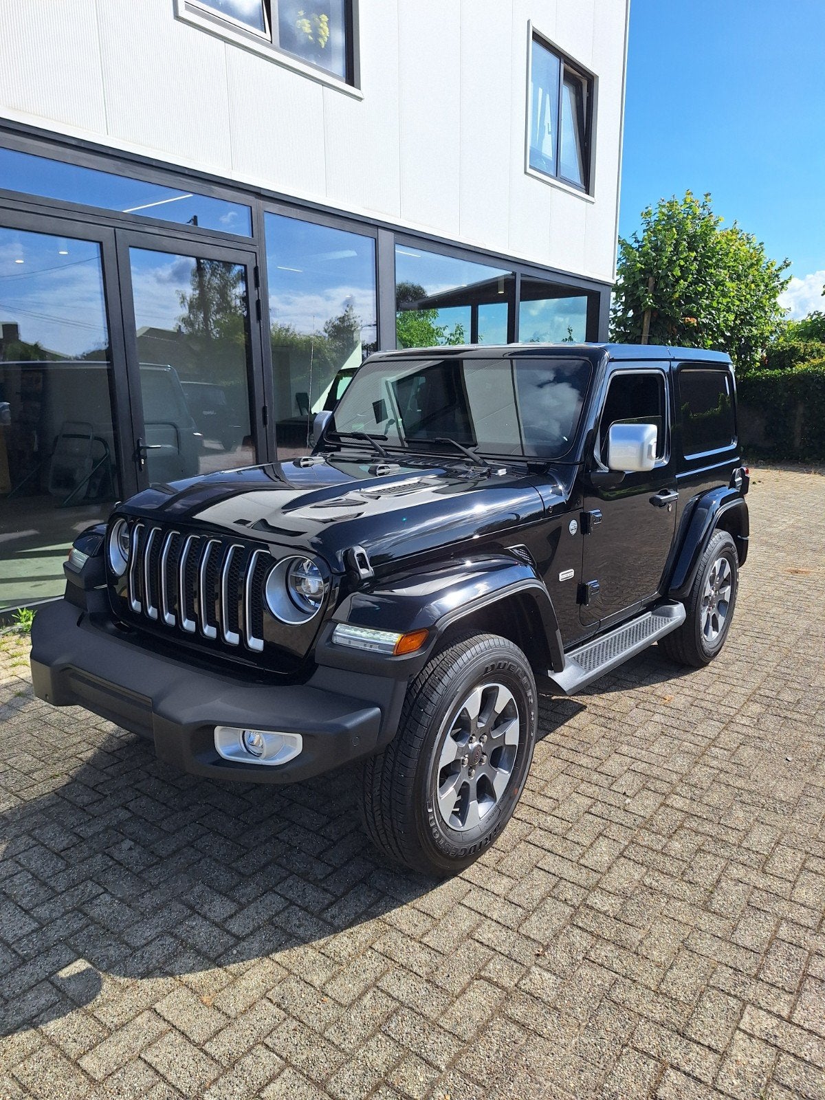 Jeep Wrangler Sahara Overland 2.0 Turbo 32dkm!!, Auto's, Automaat, Dealer onderhouden, 1995 cc, Zwart