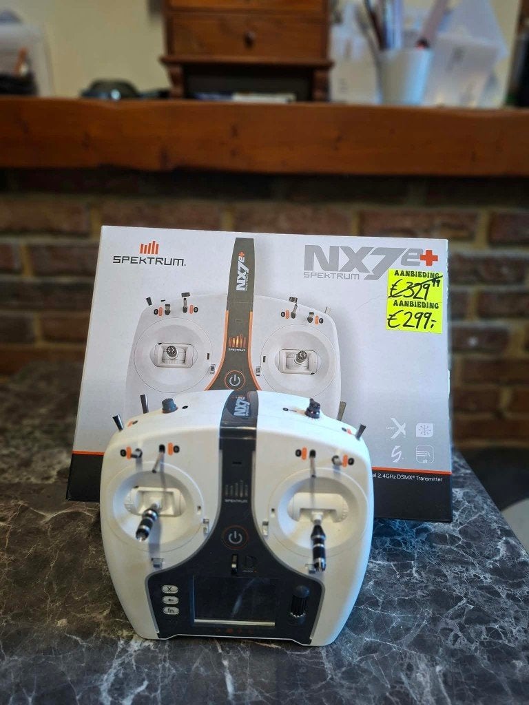 emeteur spektrum nx 7e+, Hobby & Loisirs créatifs, Enlèvement, Neuf, Autres marques