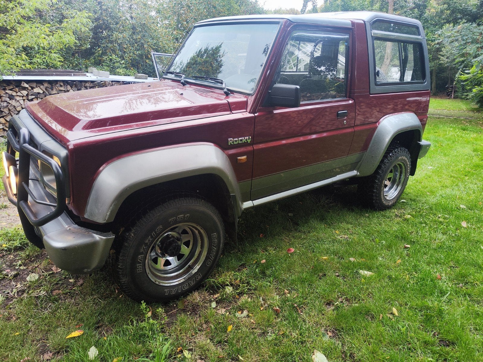 Daihatsu Rocky - volledig in orde - harde Chassis en kas, Enlèvement