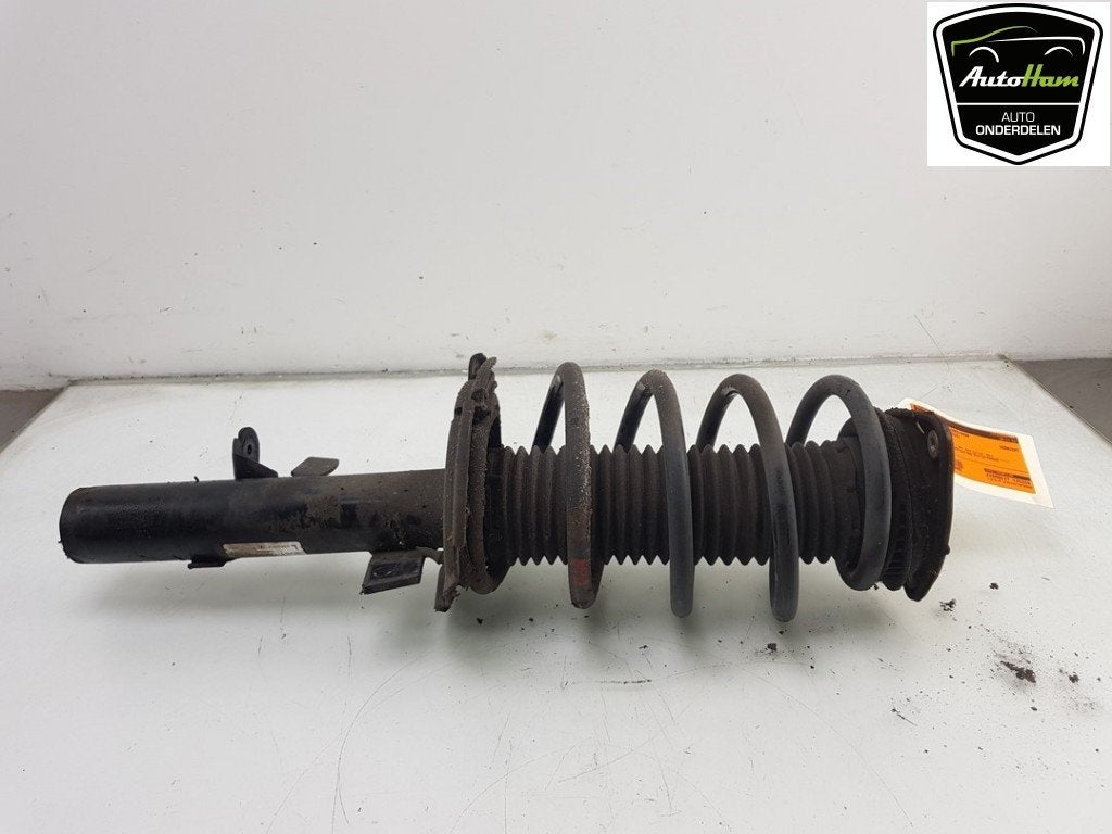 SCHOKBREKER LINKS VOOR Ford Focus 3 Wagon (01-2010/02-2020), Gebruikt, Ford