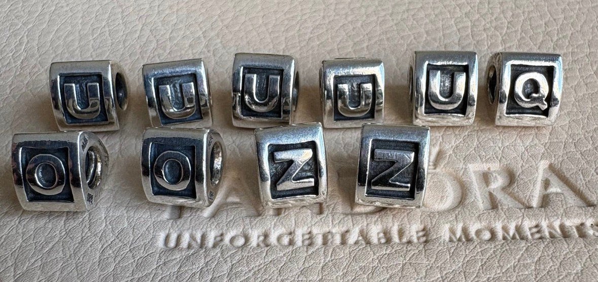 PANDORA LETTERS, Pandora, Nieuw, Ophalen of Verzenden, 4 bedels of meer