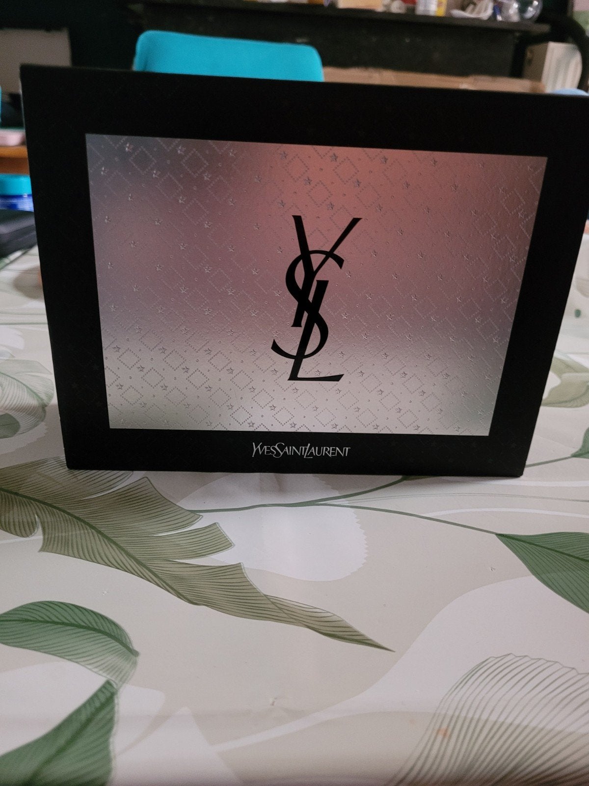 Yves Saint Laurent La Nuit de l'homme box, Handtassen en Accessoires, Uiterlijk | Parfum, Zo goed als nieuw, Verzenden