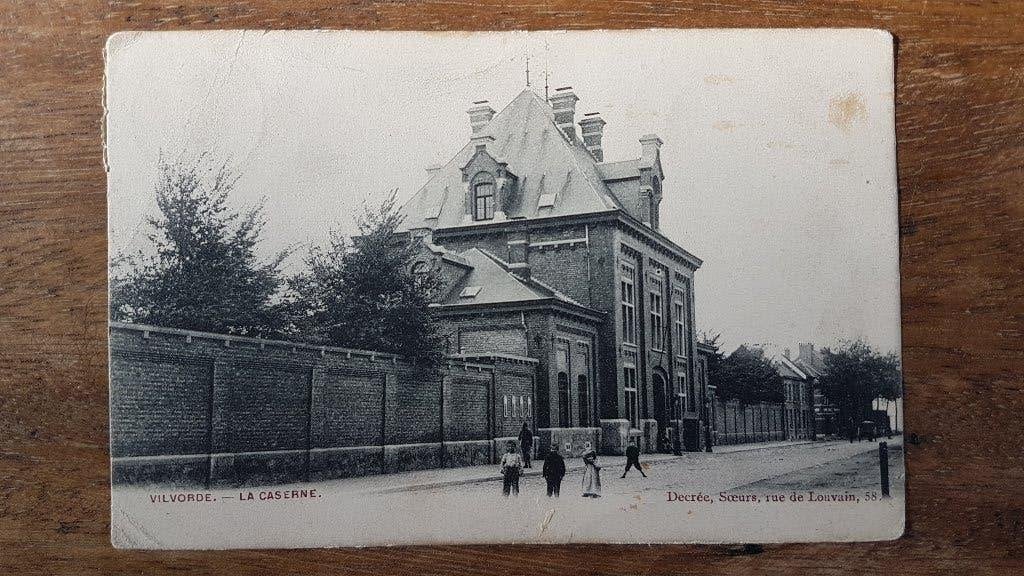 Postkaart Vilvoorde Vilvorde La caserne Kazerne, Verzamelen, Ophalen of Verzenden, Voor 1920, Gelopen, Vlaams-Brabant