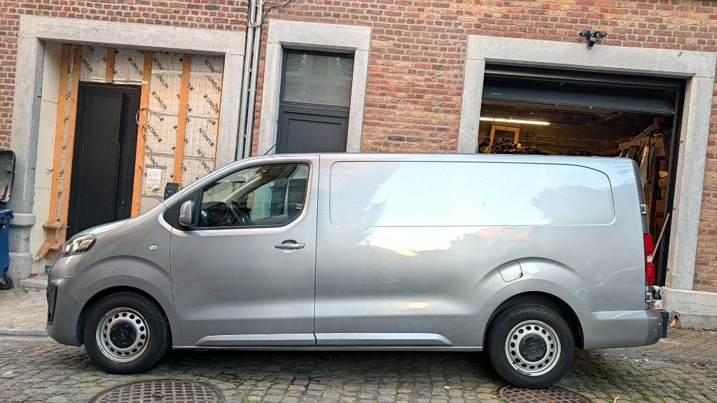 Opel Vivaro L3H1 2.0 Diesel 120 pk — 2020 — 69.000 km, Auto's, Vivaro, 4 cilinders, 148 g/km, Particulier