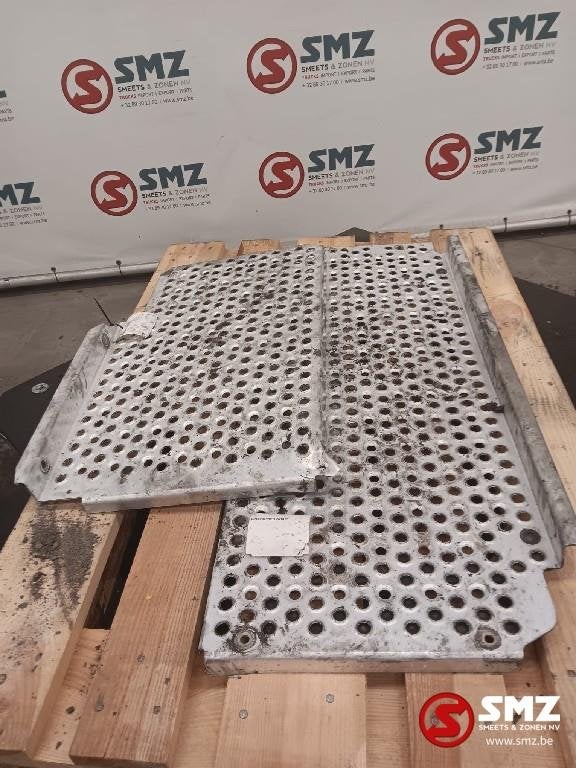 Occ jeu de plaques d'atterrissage Mercedes, Utilisé, Mercedes-Benz, Suspension et Châssis