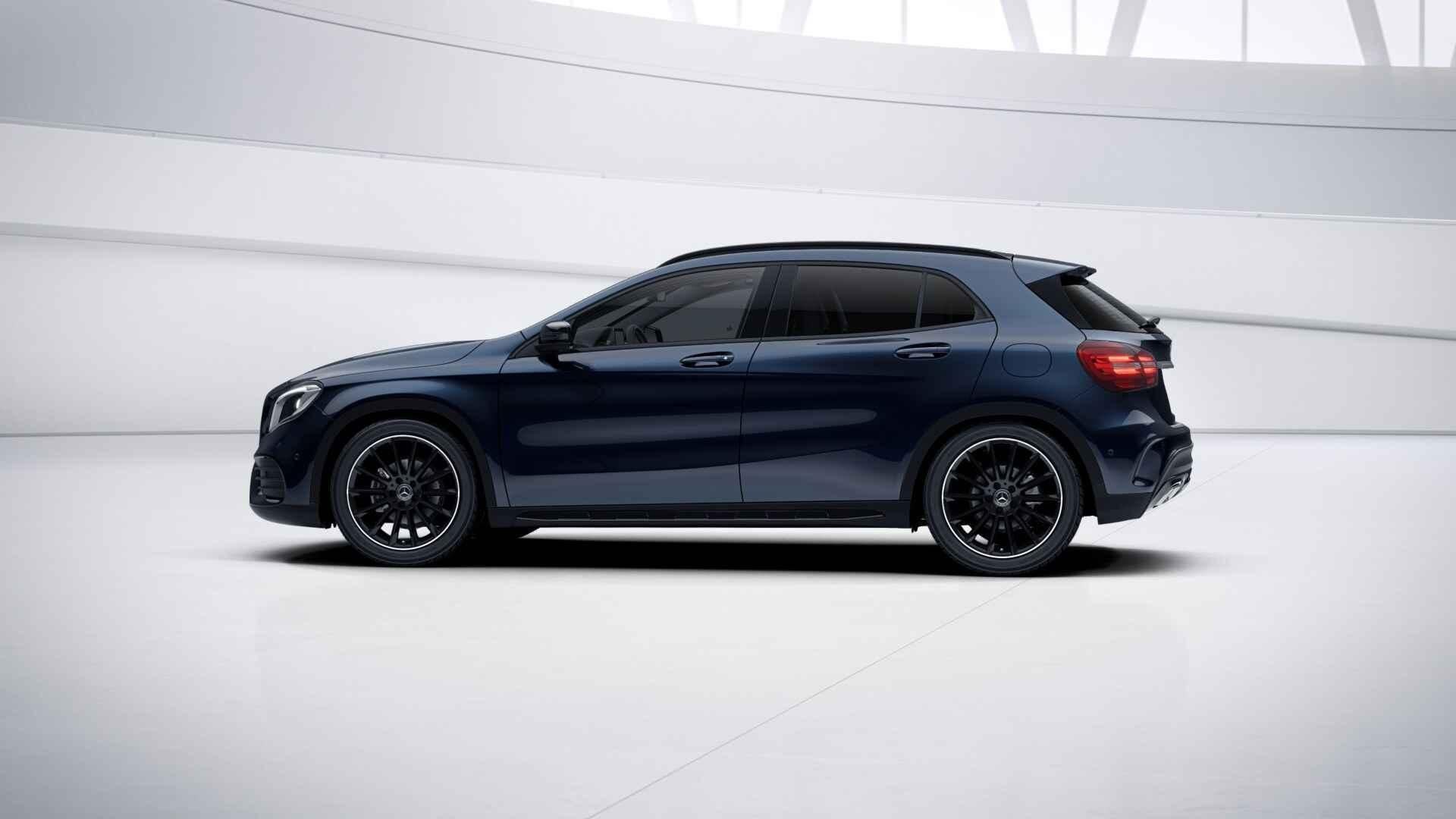 Mercedes-Benz GLA-Klasse 180 AMG Line | Trekhaak | Panoramis, Autos, Achat, Entreprise, Noir, 5 portes