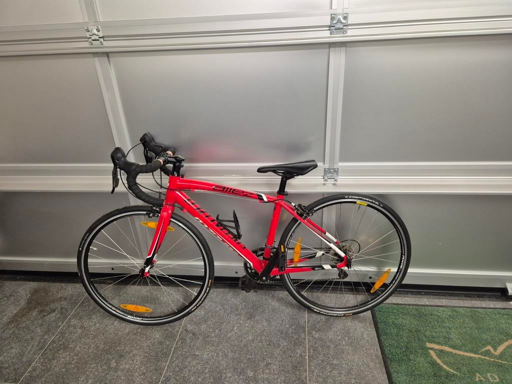 Specialized koersfiets voor 10 tot 15 jarigen, Ophalen