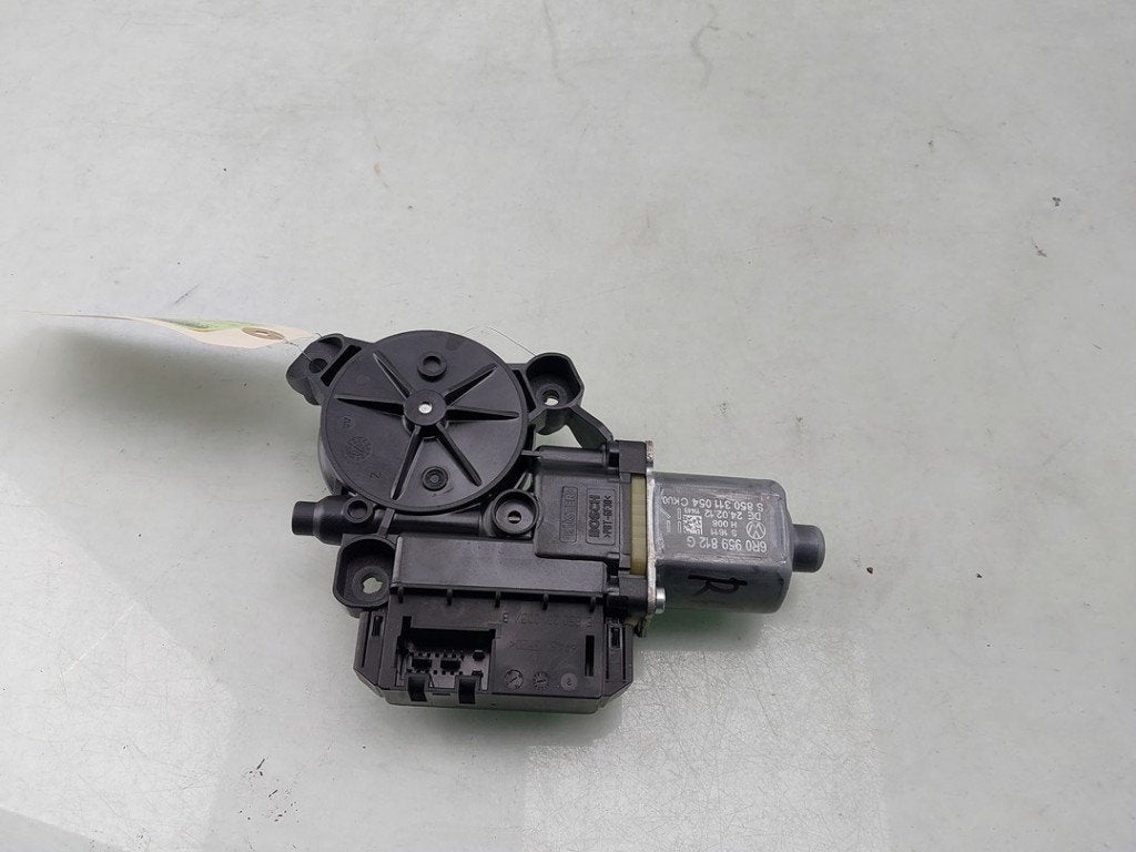 MOTEUR LEVE VITRE ELECTRIQUE Volkswagen Polo V (6R), Dhr. J. Ham, Volkswagen, Administratie@autoham.nl, Utilisé
