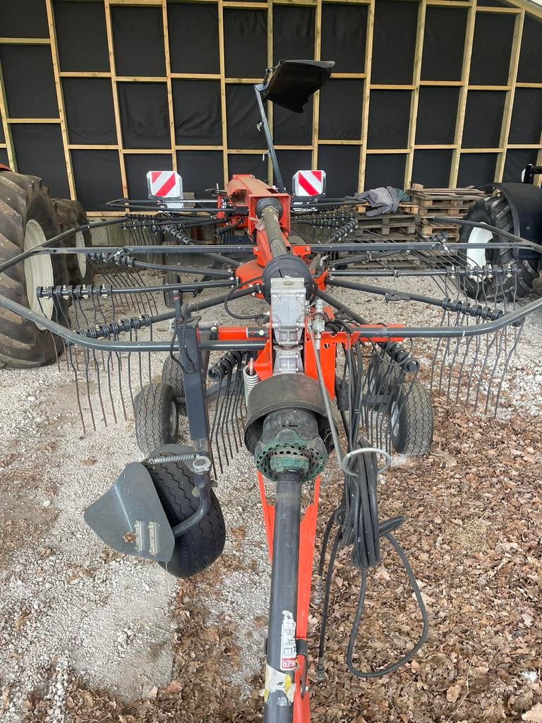 Kubota vario hark, Zakelijke goederen, Ophalen