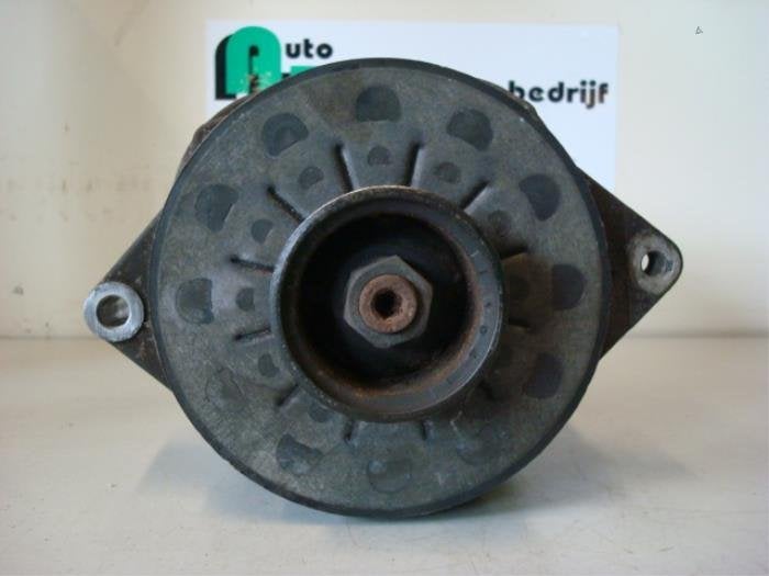 Dynamo van een Cadillac STS, Gebruikt, -, -, Ophalen of Verzenden