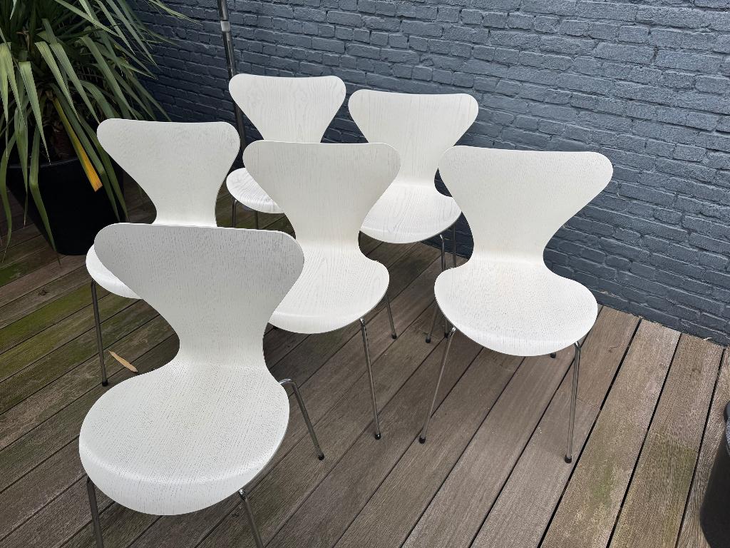 6 x Fritz Hansen vlinderstoel wit generfd Arne Jacobsen, Ophalen, Design klassieker, Wit, Zo goed als nieuw