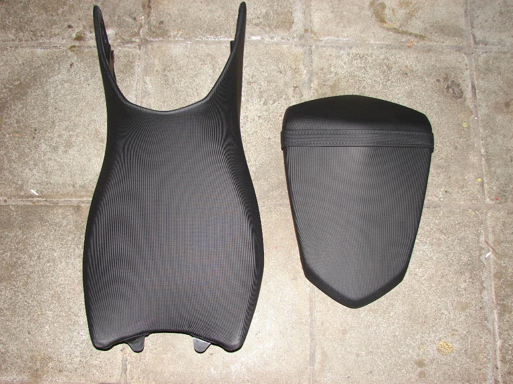 KTM Super Duke R 1290 Jeux de Selles d' origine 2014 - 2016, Enlèvement, Comme neuf