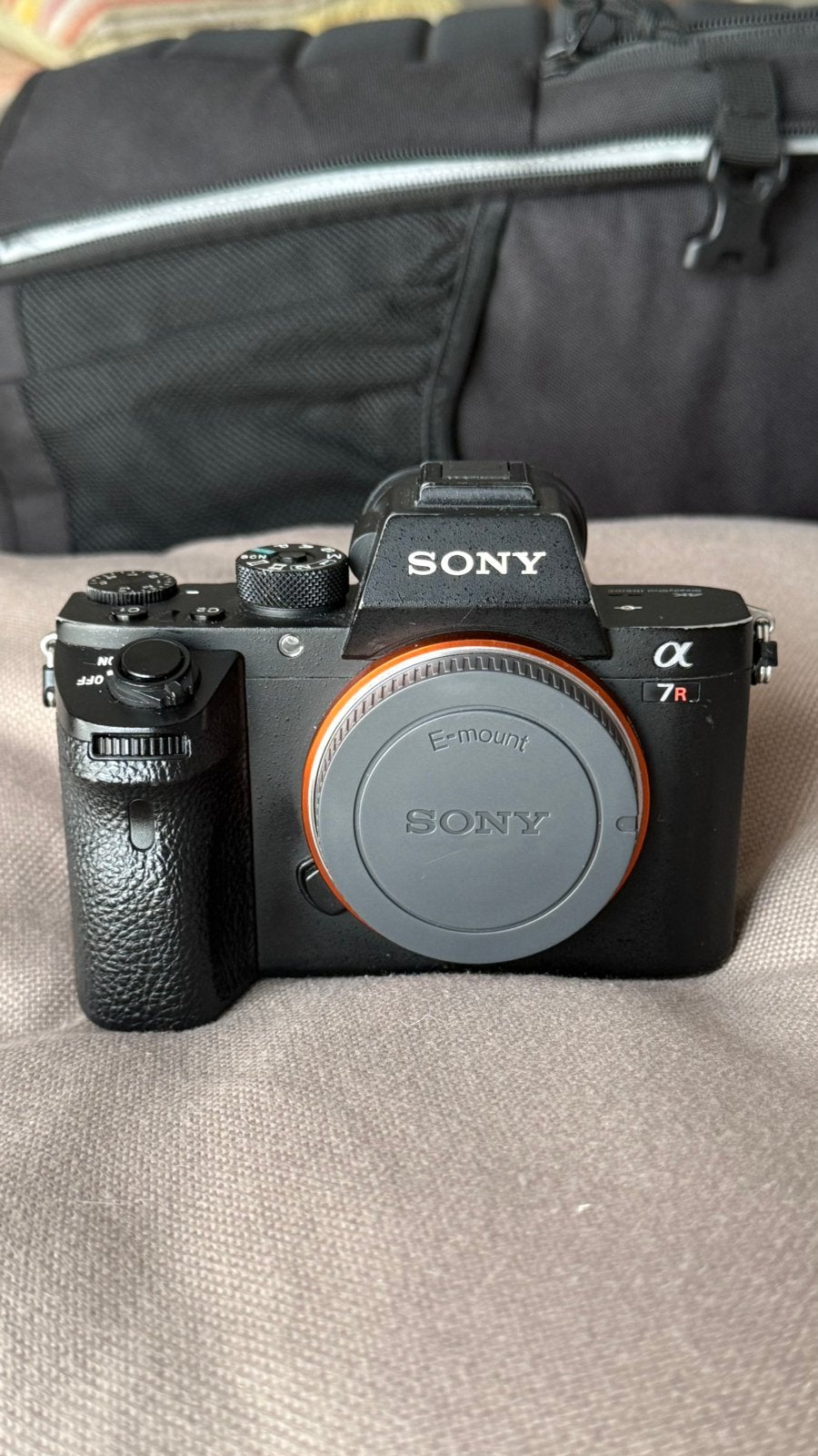 Sony A7RII / Sony Alpha 7r II, Audio, Tv en Foto, Fotocamera's Digitaal, Gebruikt, Ophalen of Verzenden, Screenprotector, Kantelbaar/draaibaar scherm