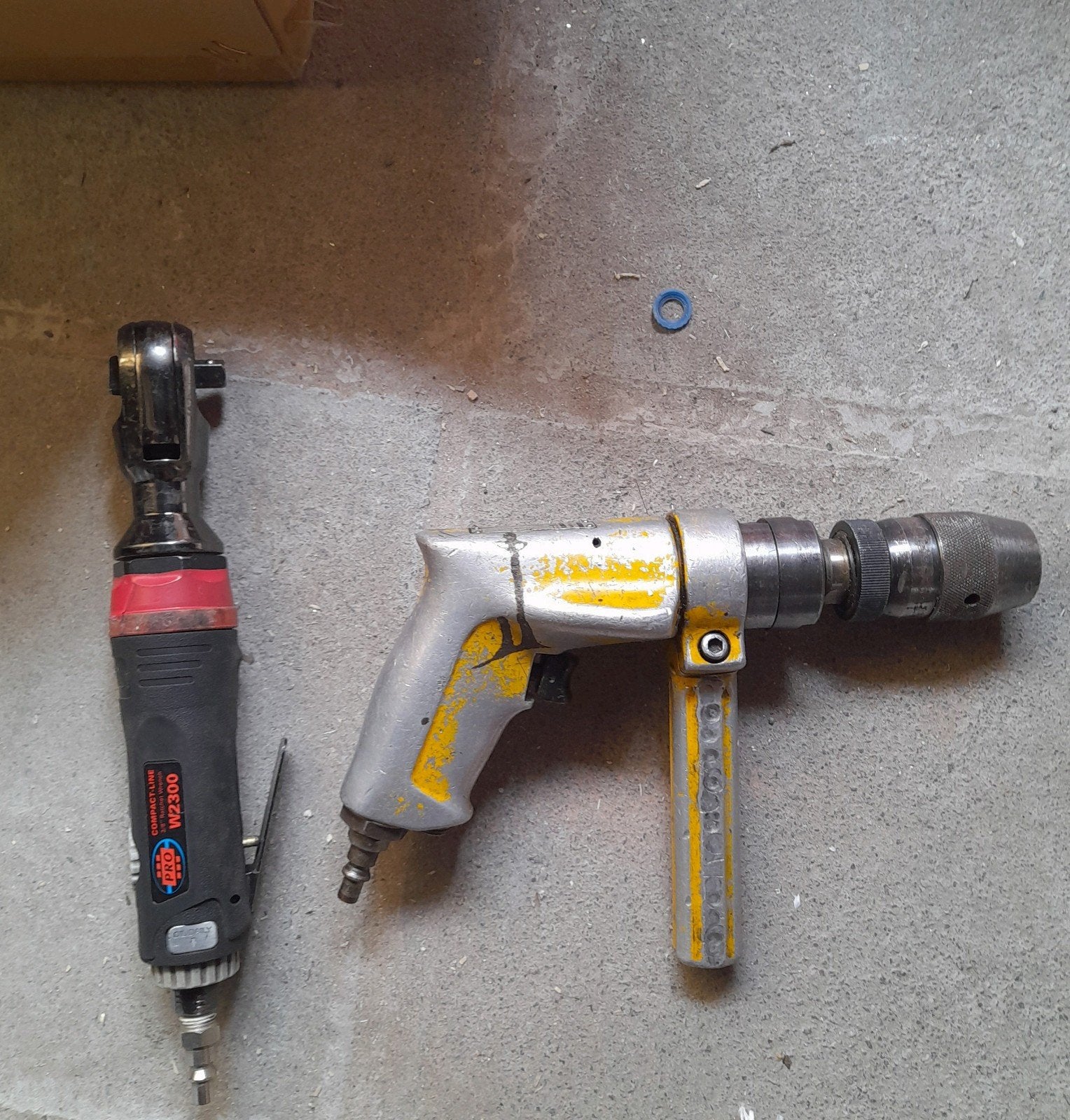 persmachine boor/moersleutel, Doe-het-zelf en Bouw, Compressors, Ophalen, Gebruikt, 10 bar of meer