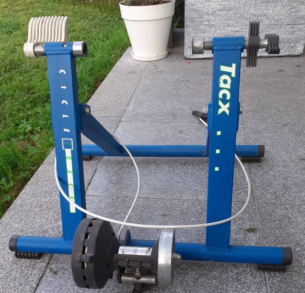 VELO : ENTRAINEMENT STATIONNAIRE TACX pour tout vélo !, Enlèvement, Utilisé, Autres types