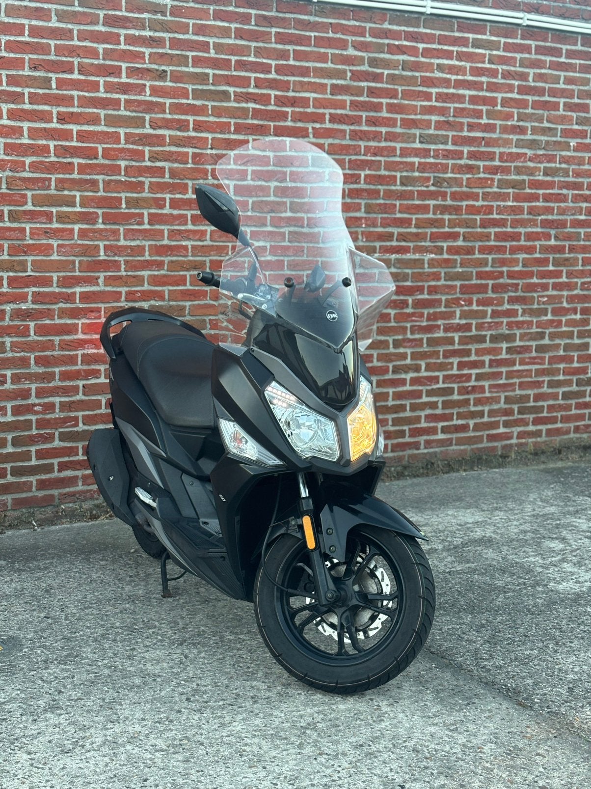 Sym jet 14 bklasse, Ophalen, Zo goed als nieuw