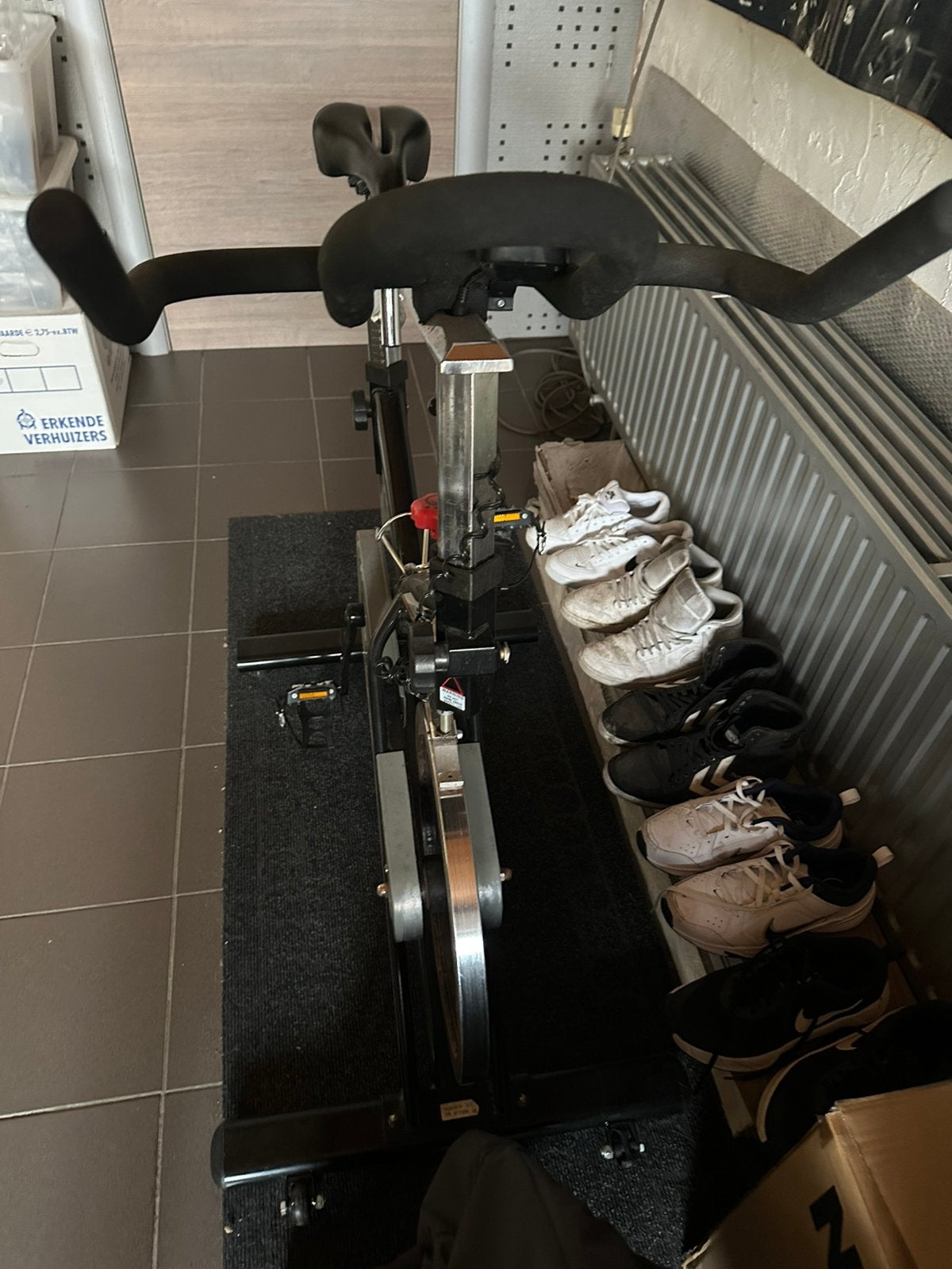 BH Fitness SB2.1 (H9161) indoor cycle - goede staat, Sport en Fitness, Ophalen, Gebruikt, Aluminium, Benen