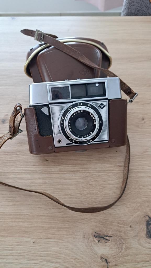 Vieux appareil foto Agfa, Enlèvement