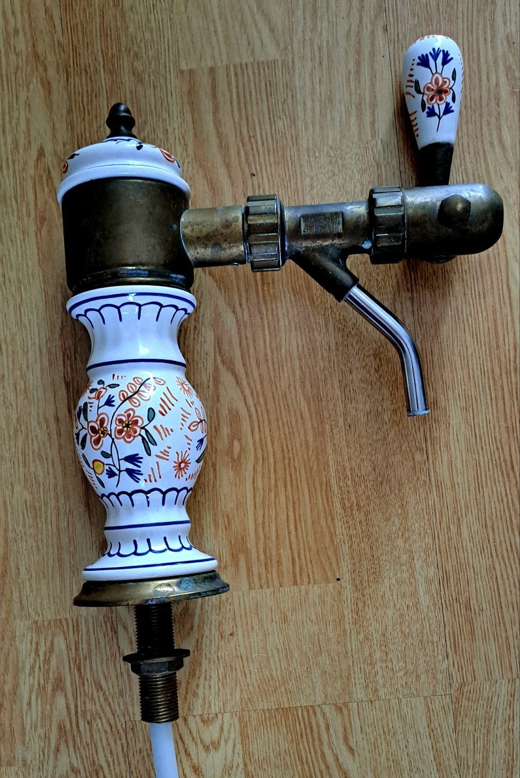 tapkraan / biertap in heel mooie staat, Ophalen