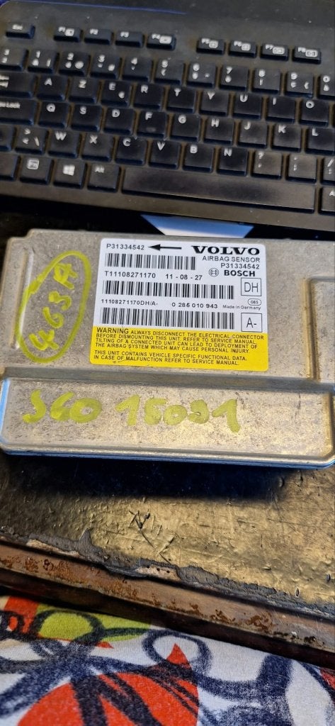 Module airbag Volvo S 60 2010-2013  P31334542  (15AB), Enlèvement, Utilisé, Volvo