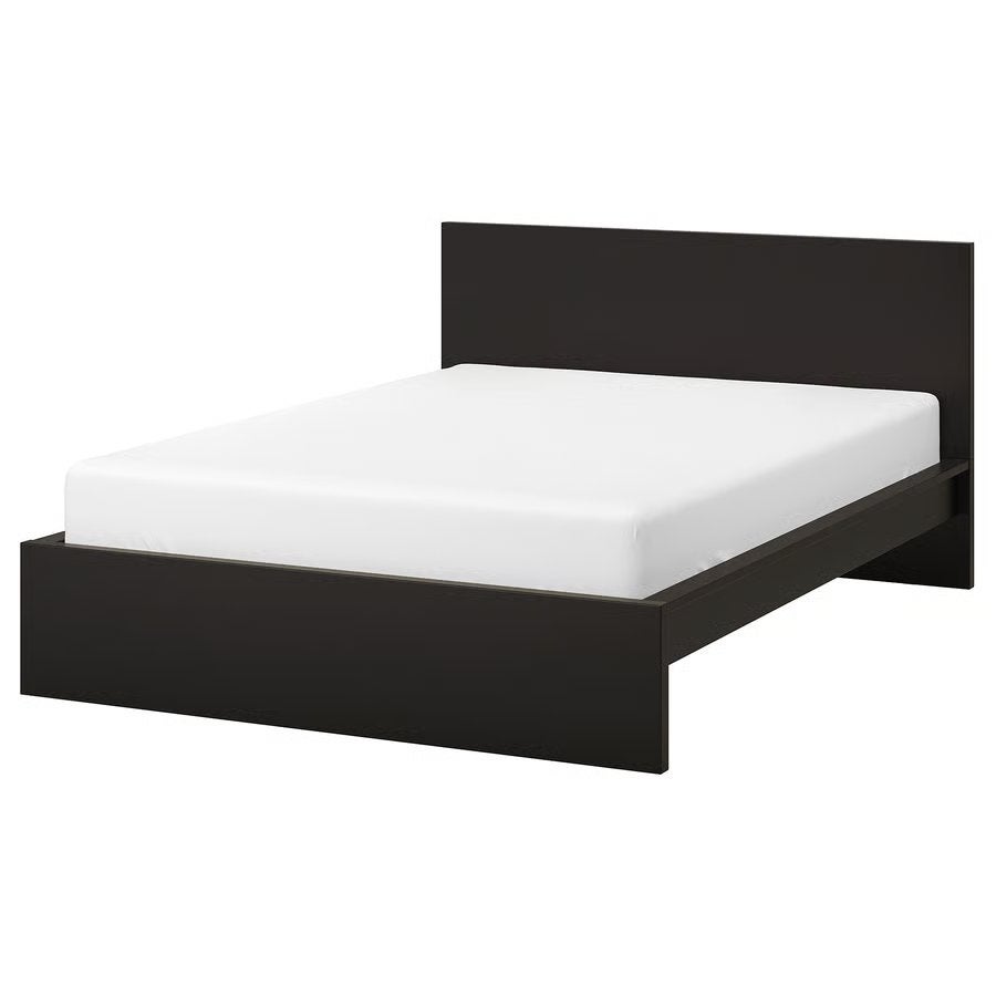 Malm bedframe - zwartbruin, Huis en Inrichting, Ophalen, Zo goed als nieuw