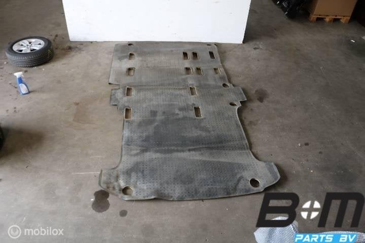 Vloermat achterzijde VW Transporter T5 7H3863731B, Utilisé