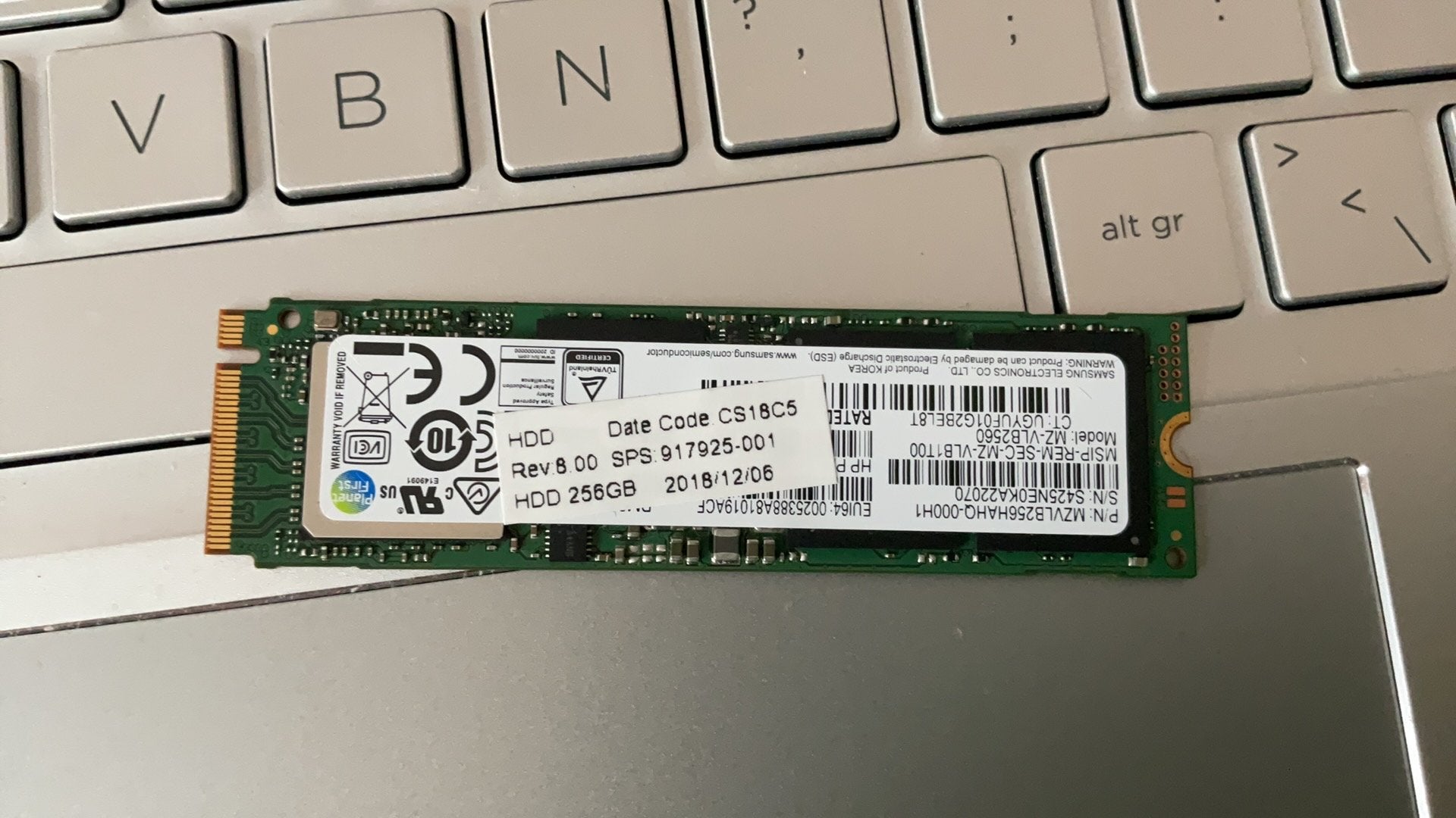 256 GB SSD Samsung, Computers en Software, Harde schijven, Ophalen of Verzenden, Zo goed als nieuw, SSD