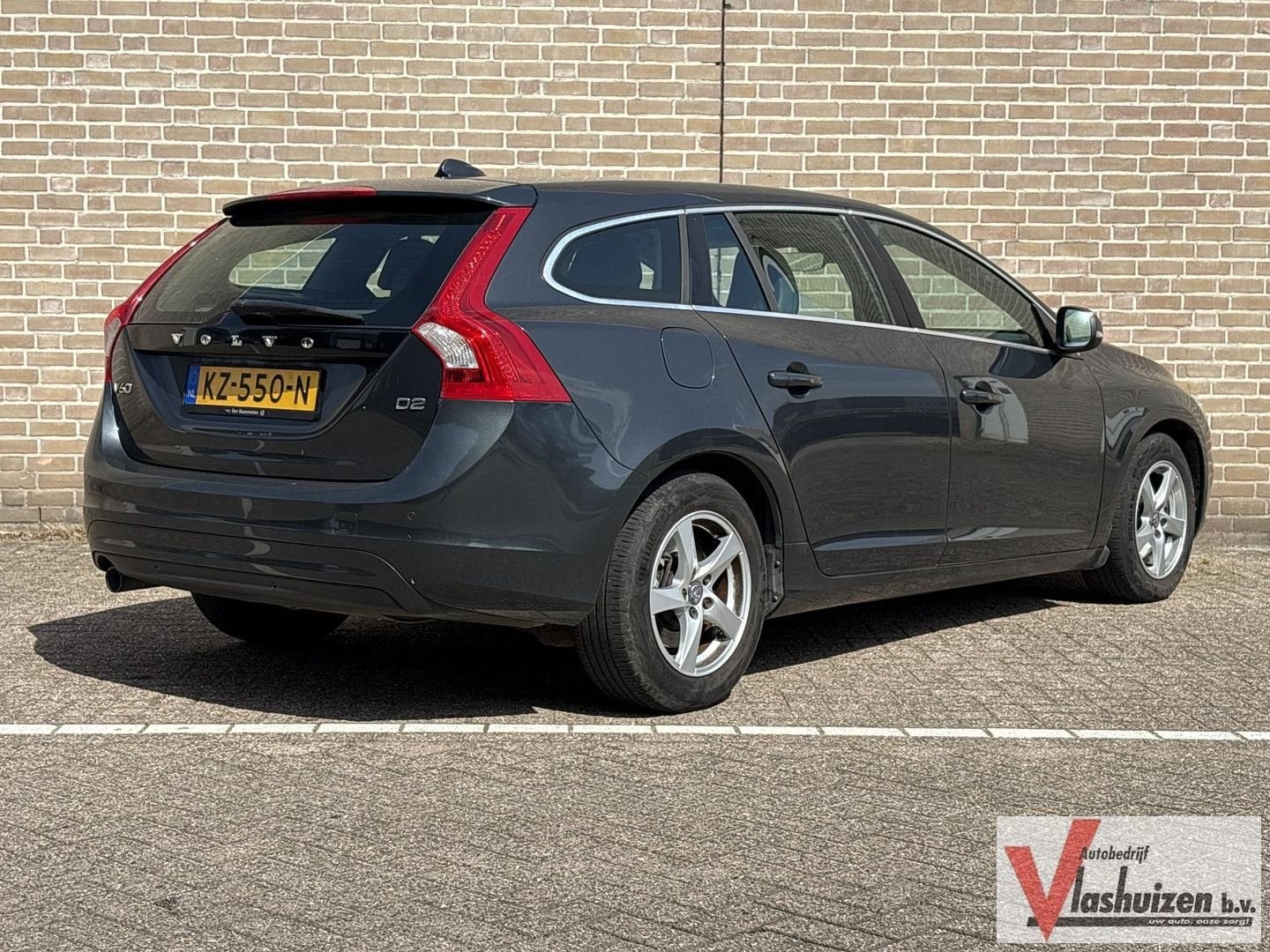 Volvo V60 2.0 D2 Nordic+ | € 5.450,- NETTO! | Automaat | Cli, Auto's, Volvo, Automaat, Zwart, 109 g/km, Navigatiesysteem
