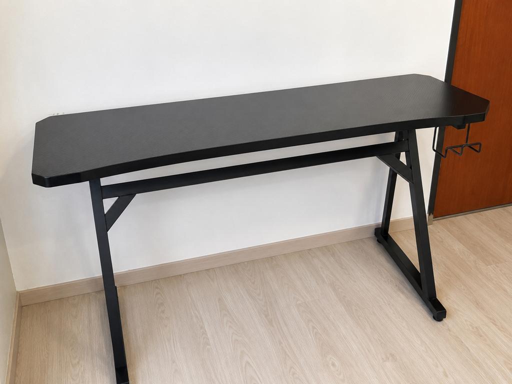 Bureau met LED Verlichting, Enlèvement, Comme neuf, Noir
