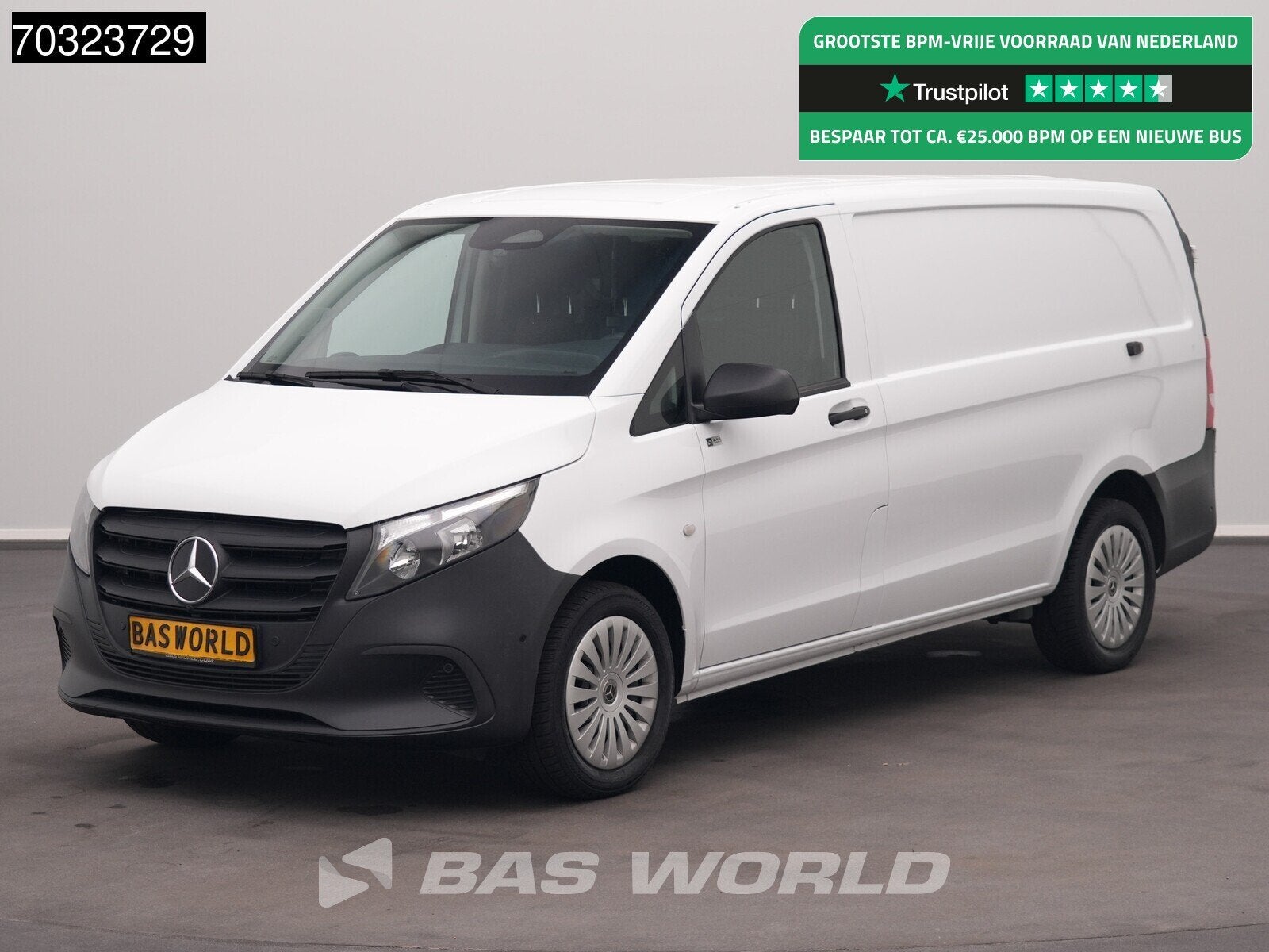 Mercedes Vito 116 L2H1 Nwe model Navi Airco Cruise Parkensen, Stof, Gebruikt, Euro 6, 4 cilinders