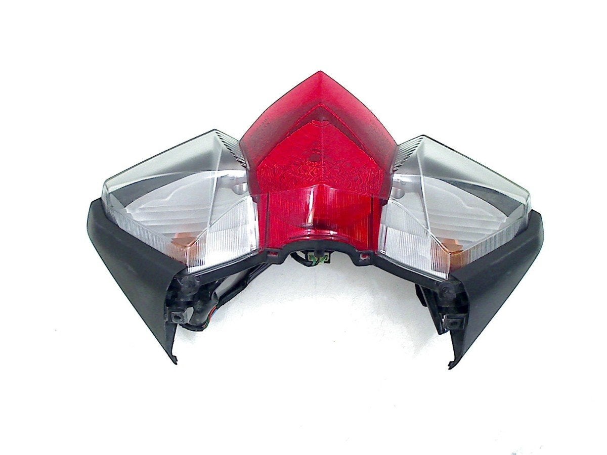 ACHTERLICHT VFR 1200 F (VFR1200 + DCT) (33710-MGE-641), Dhr. S. di Majo, Gebruikt, Info@cama-motorparts.nl, P.J. Troelstraweg 8 8
3144 CX  MAASSLUIS, NL