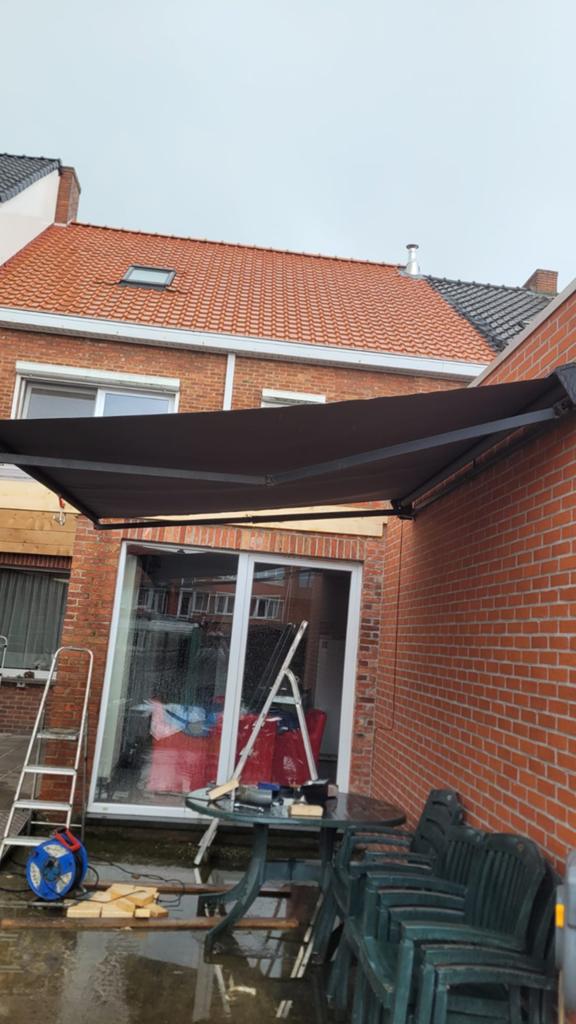 Luifel, Tuin en Terras, Zonneschermen, Ophalen, Gebruikt, 150 tot 300 cm, 250 cm tot 450 cm