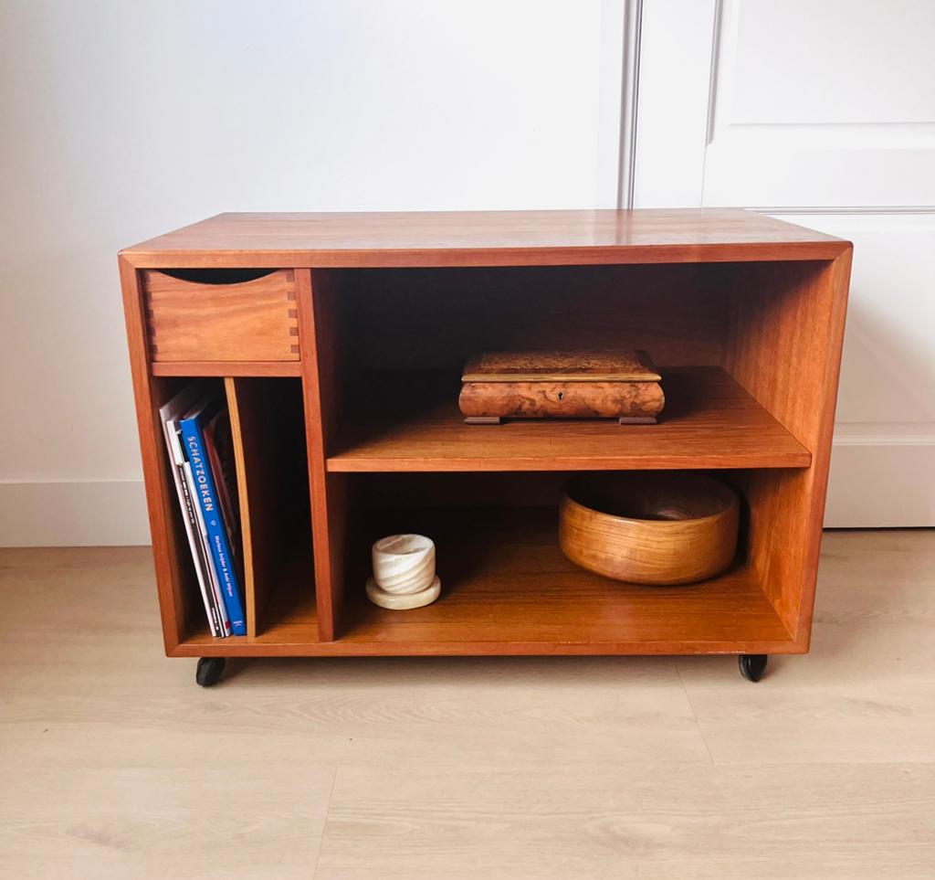 Vintage Deens Design audio meubel /  Platenkastje / dressoir, Ophalen, 50 tot 100 cm, Zo goed als nieuw, Minder dan 100 cm